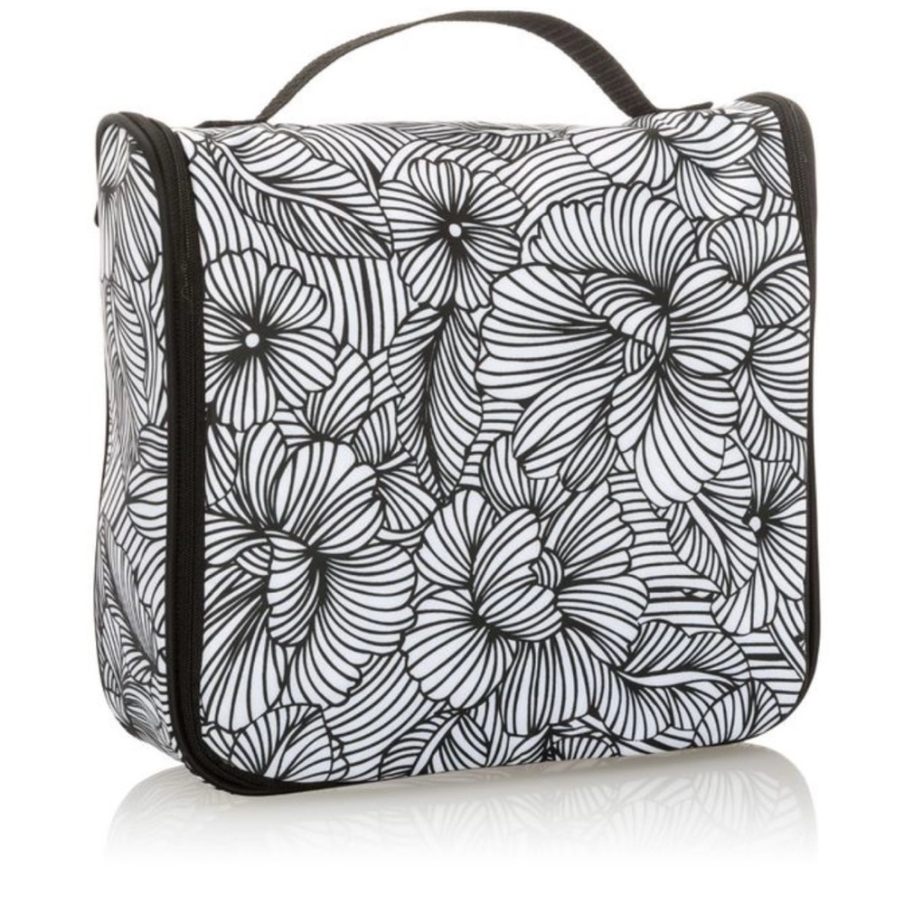 Thirty One Bags/Hanging Travel Case